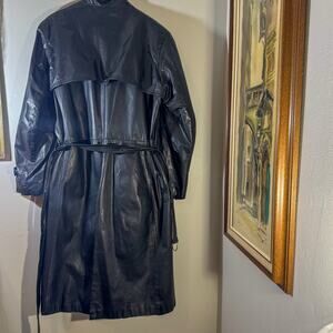 Vintage 80s/90s BERMAN'S The Leather Experts Black Leather Trench Coat